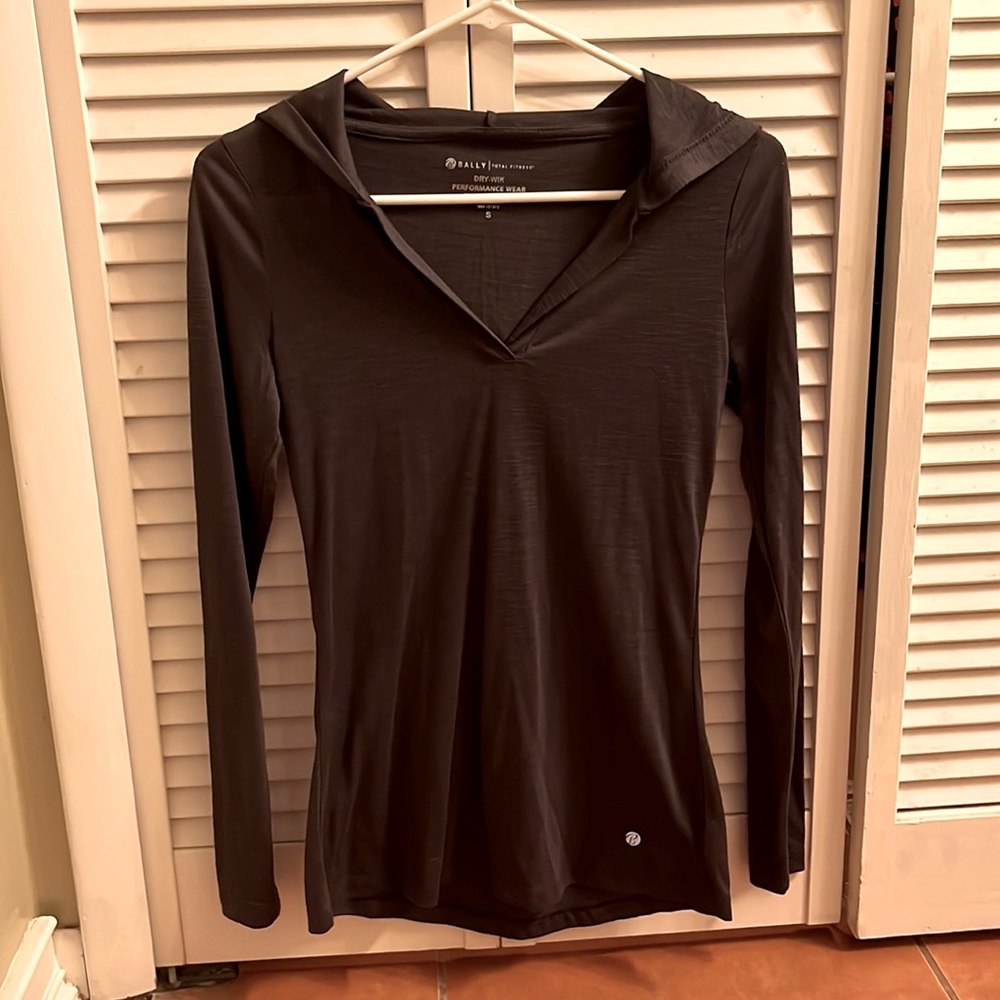 Bally Total Fitness size small lightweight hoodie